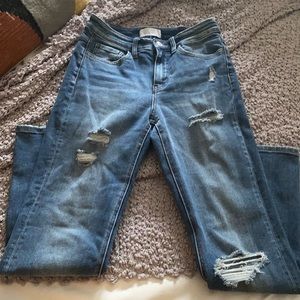 VERVET HIGH RISE STRAIGHT LEG JEANS
